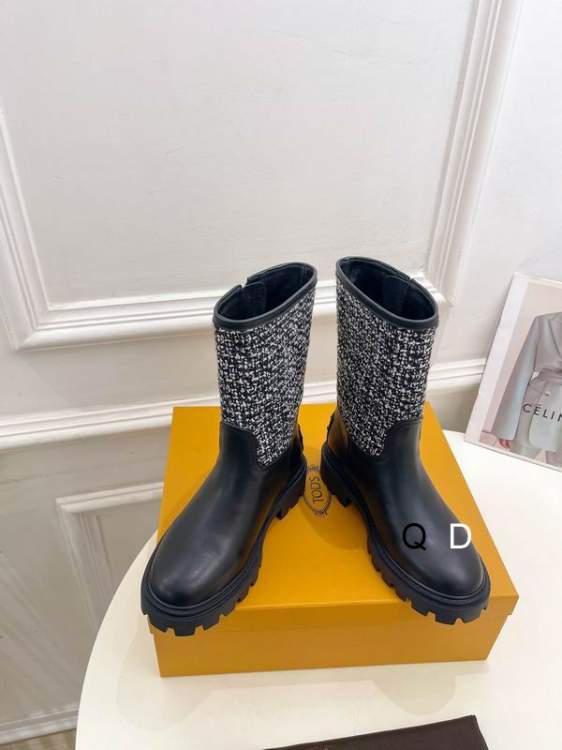 Picture of Tods Shoes _SKUTODSsz35-40GDT090319550